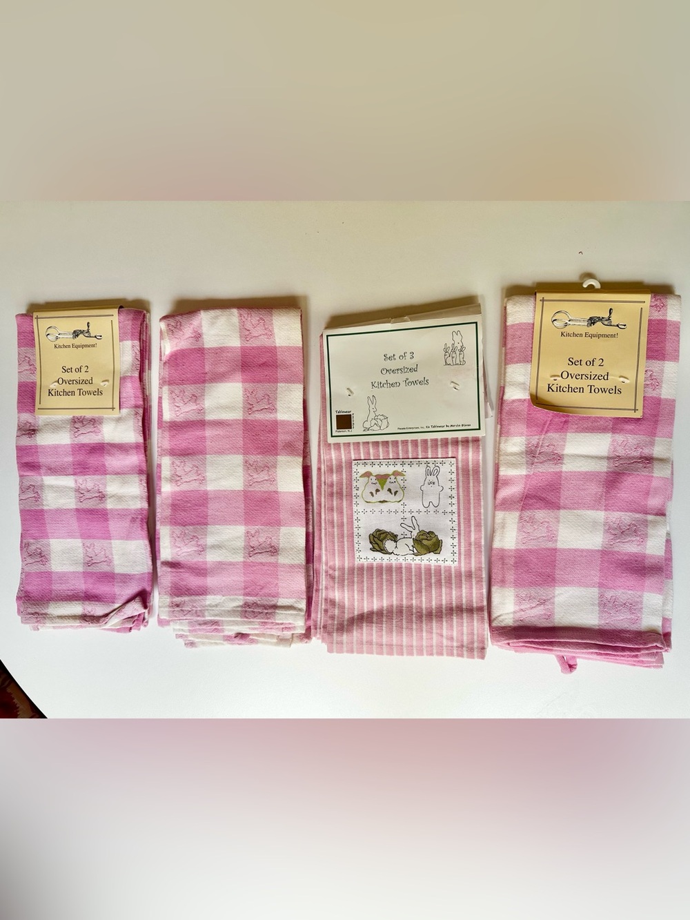 Nwt bundle of 9 Easter  theme Pink 100% cotton made in India kitchen Towels